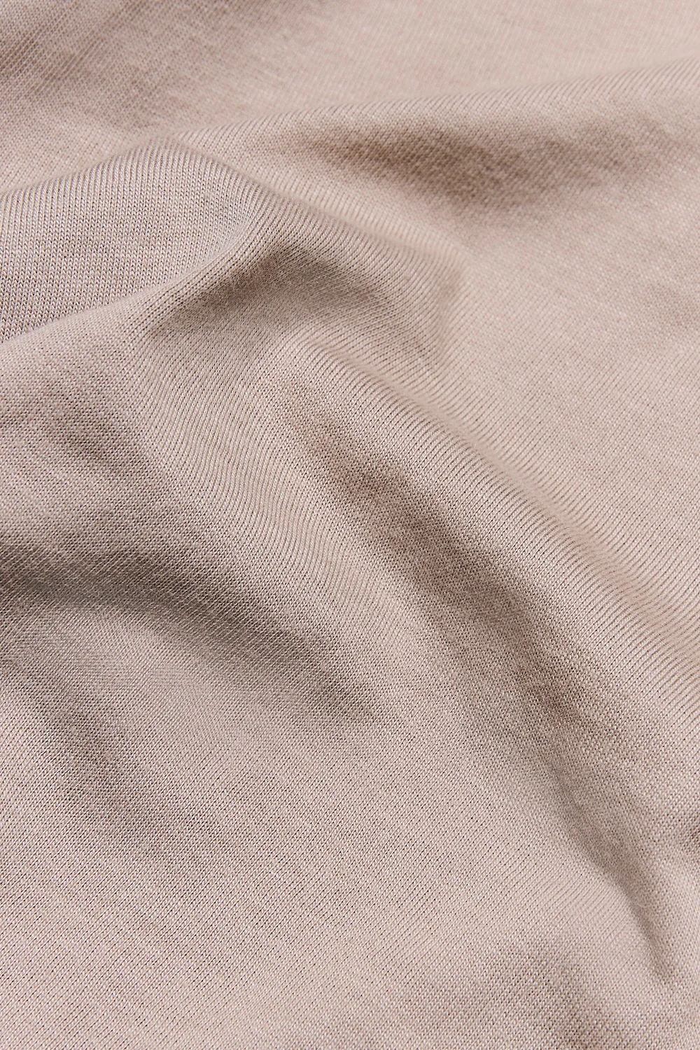 Essential Training Top in Sand - Image 7