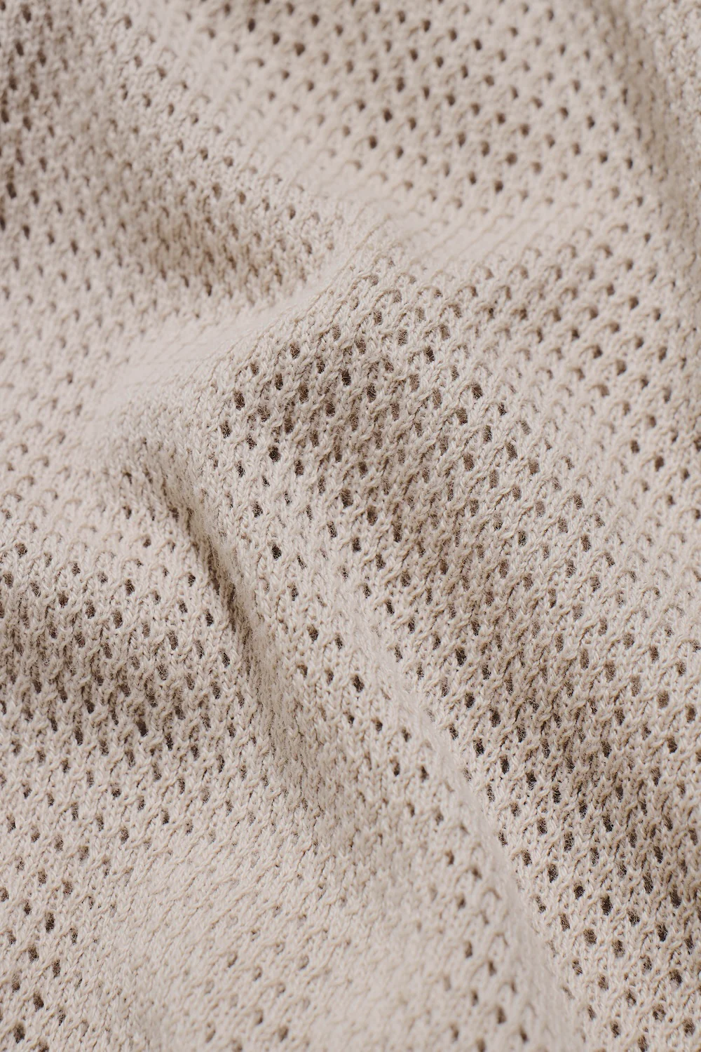 Colour Block Tipped Knitted Open Collar Polo in Neutral - Image 7