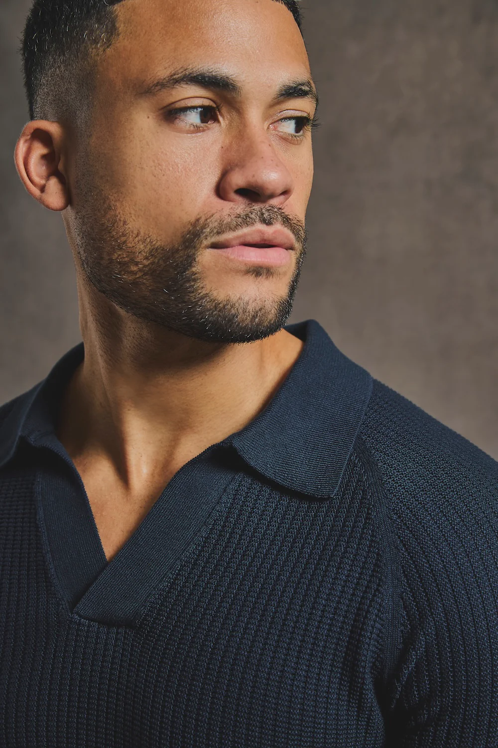 Cotton Textured Knitted Open Collar Polo Shirt in Navy - Image 3
