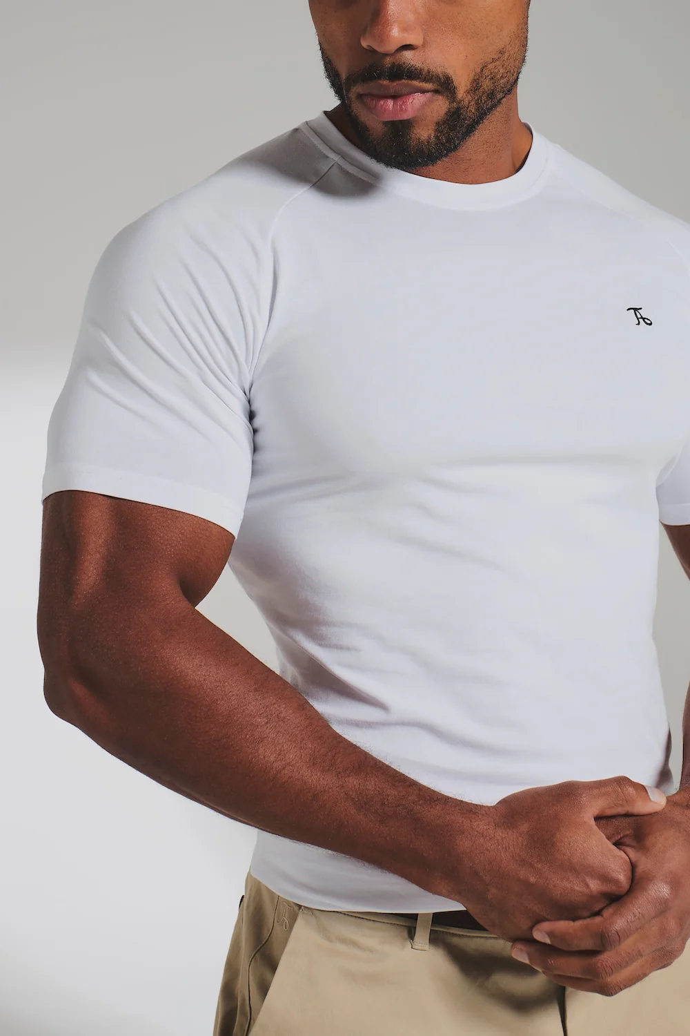Muscle Fit T-Shirt in White - Image 4