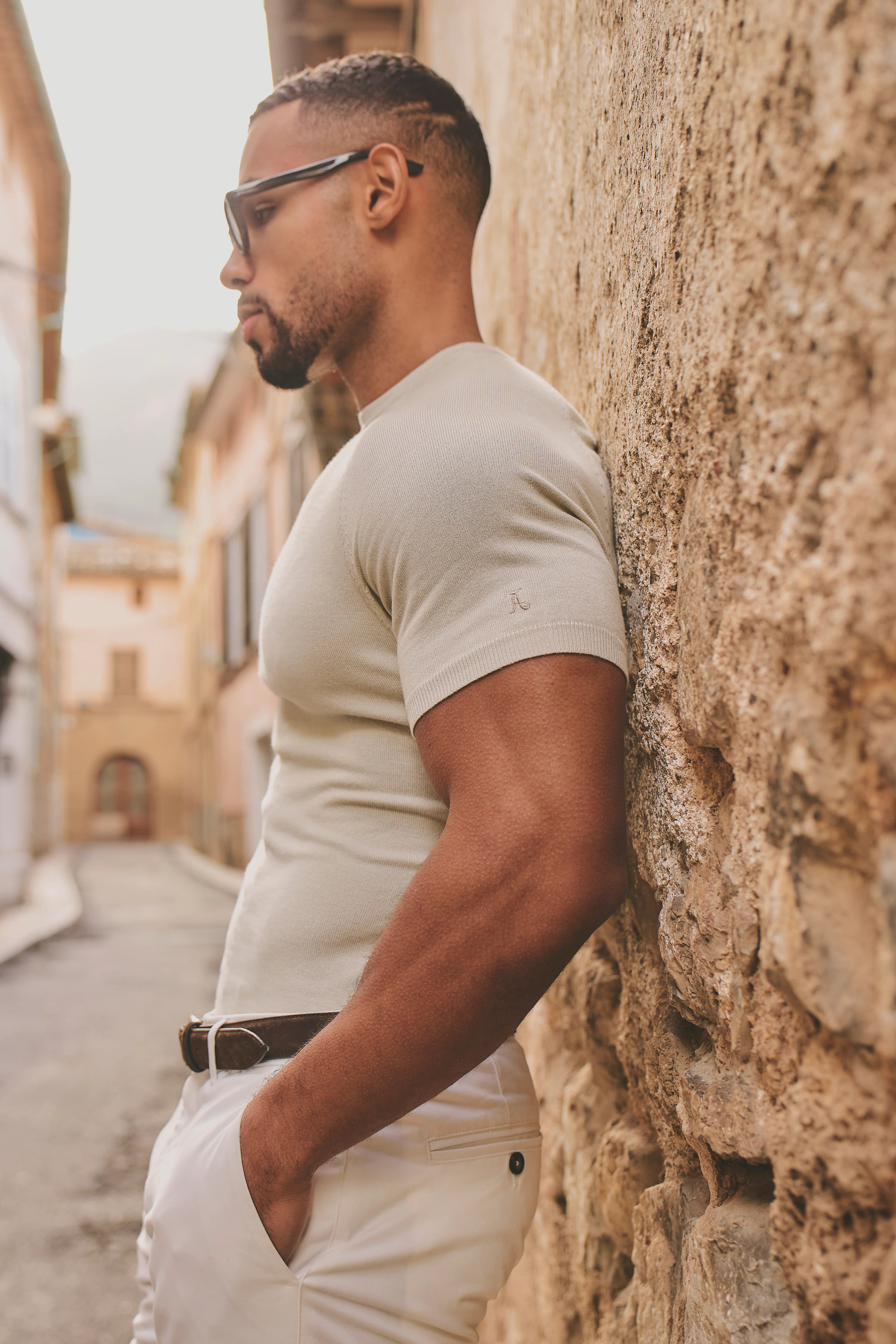 Fine Gauge Knitted T-Shirt in Linen - Image 4