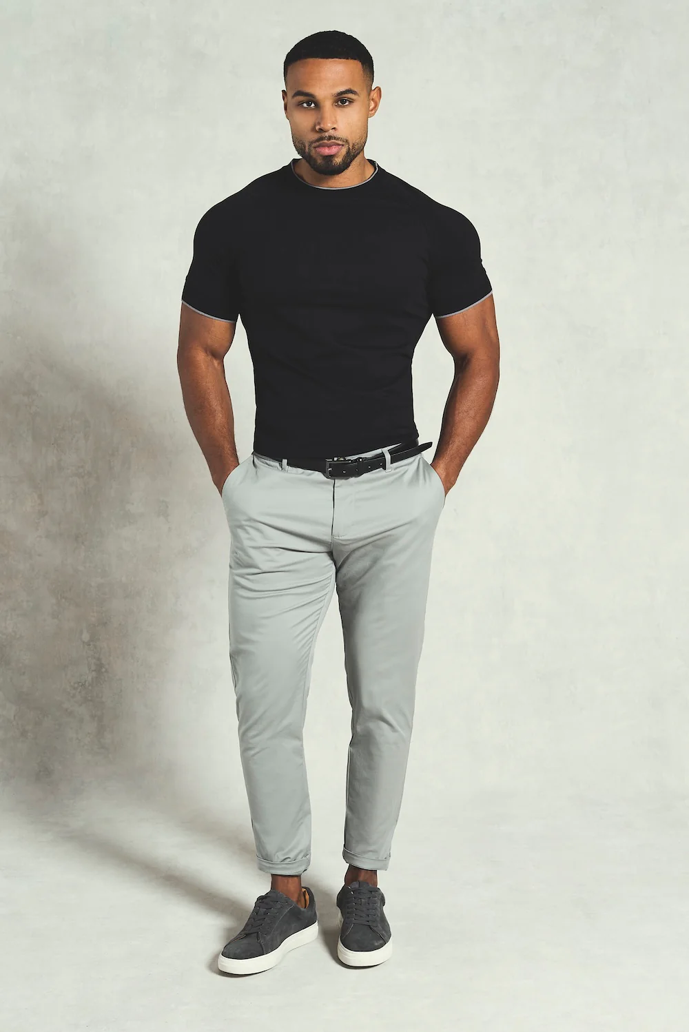 Fine Tipped T-Shirt in Black and Graphite - Image 3