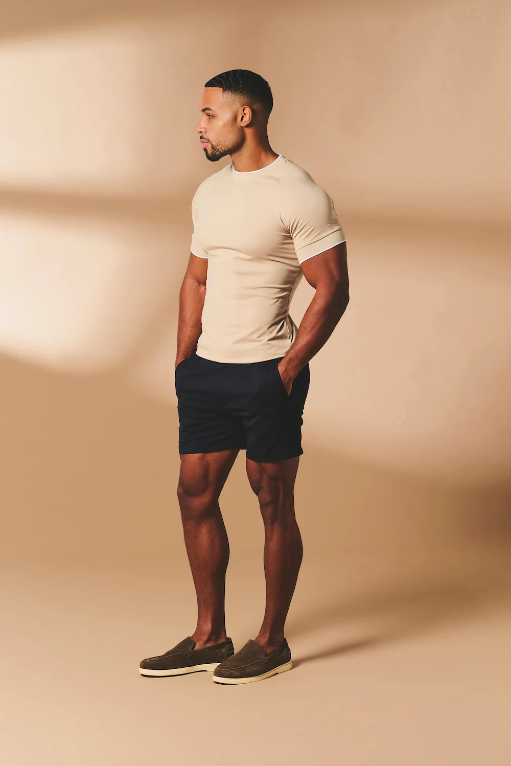 Fine Tipped T-Shirt in Stone and White - Image 4