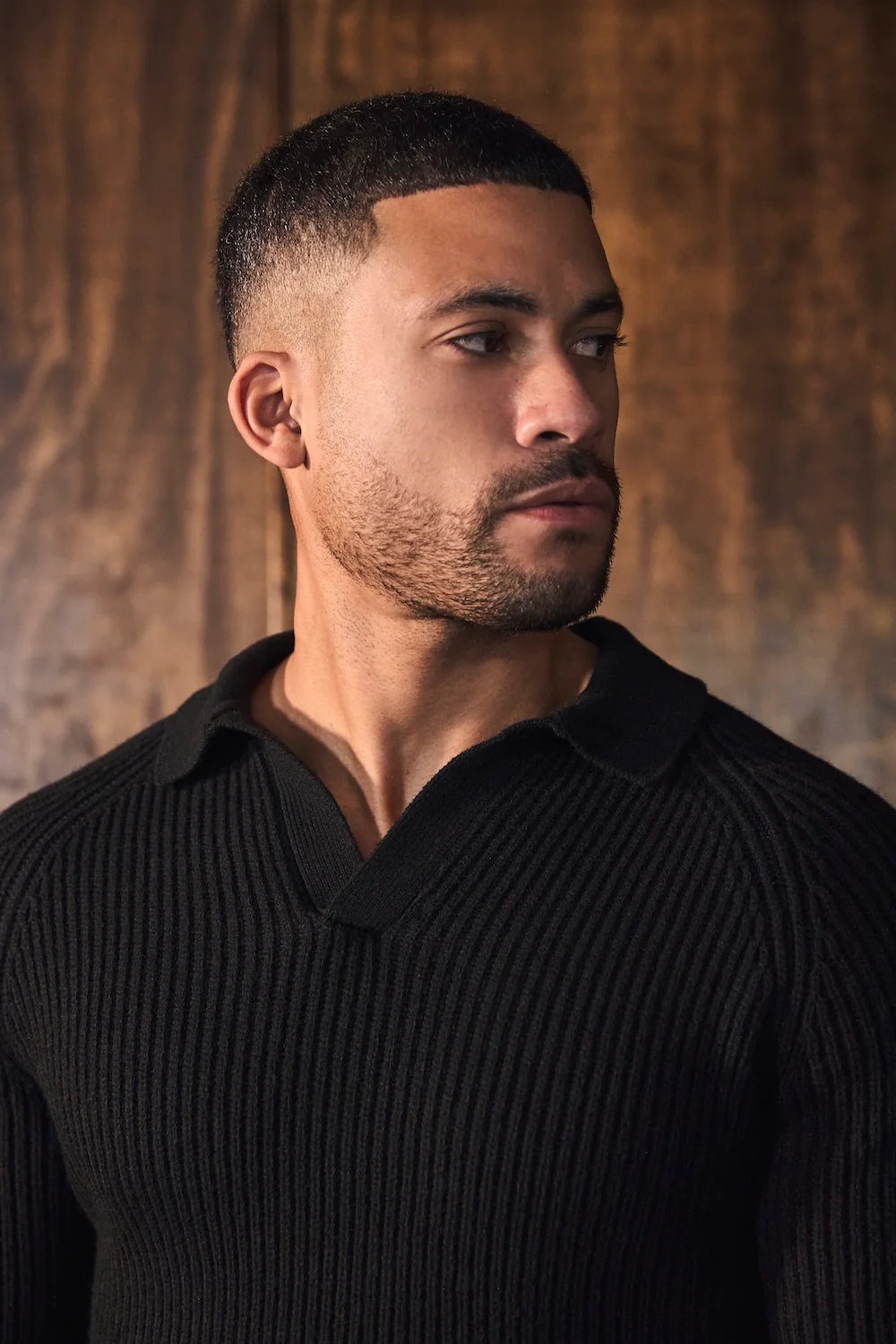 Fisherman Rib Open Collar Polo Shirt in Black - Image 5