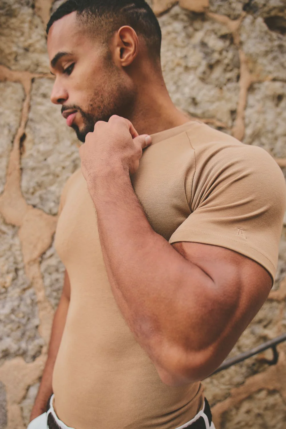 Knit Look T-Shirt in Tan - Image 5