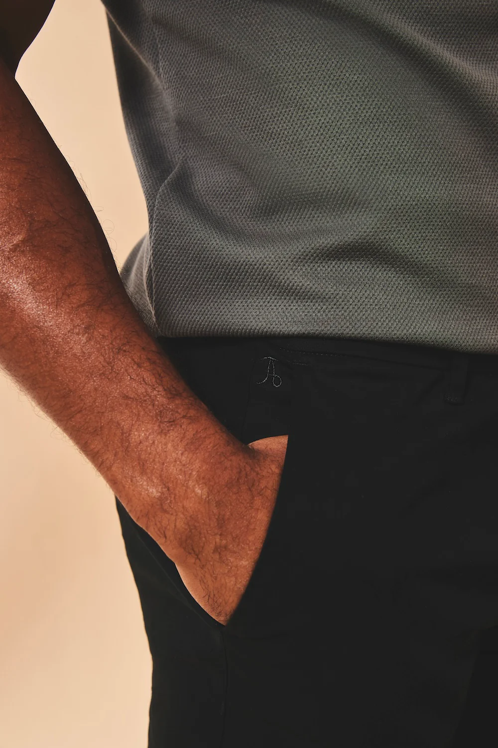 Muscle Fit Stretch Chino Shorts in Black - Image 5