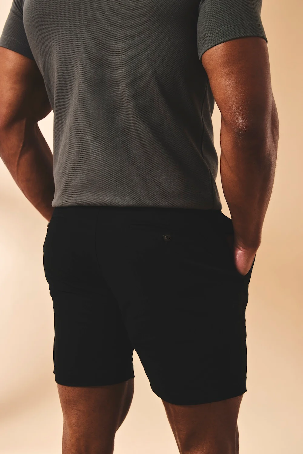 Muscle Fit Stretch Chino Shorts in Black - Image 7