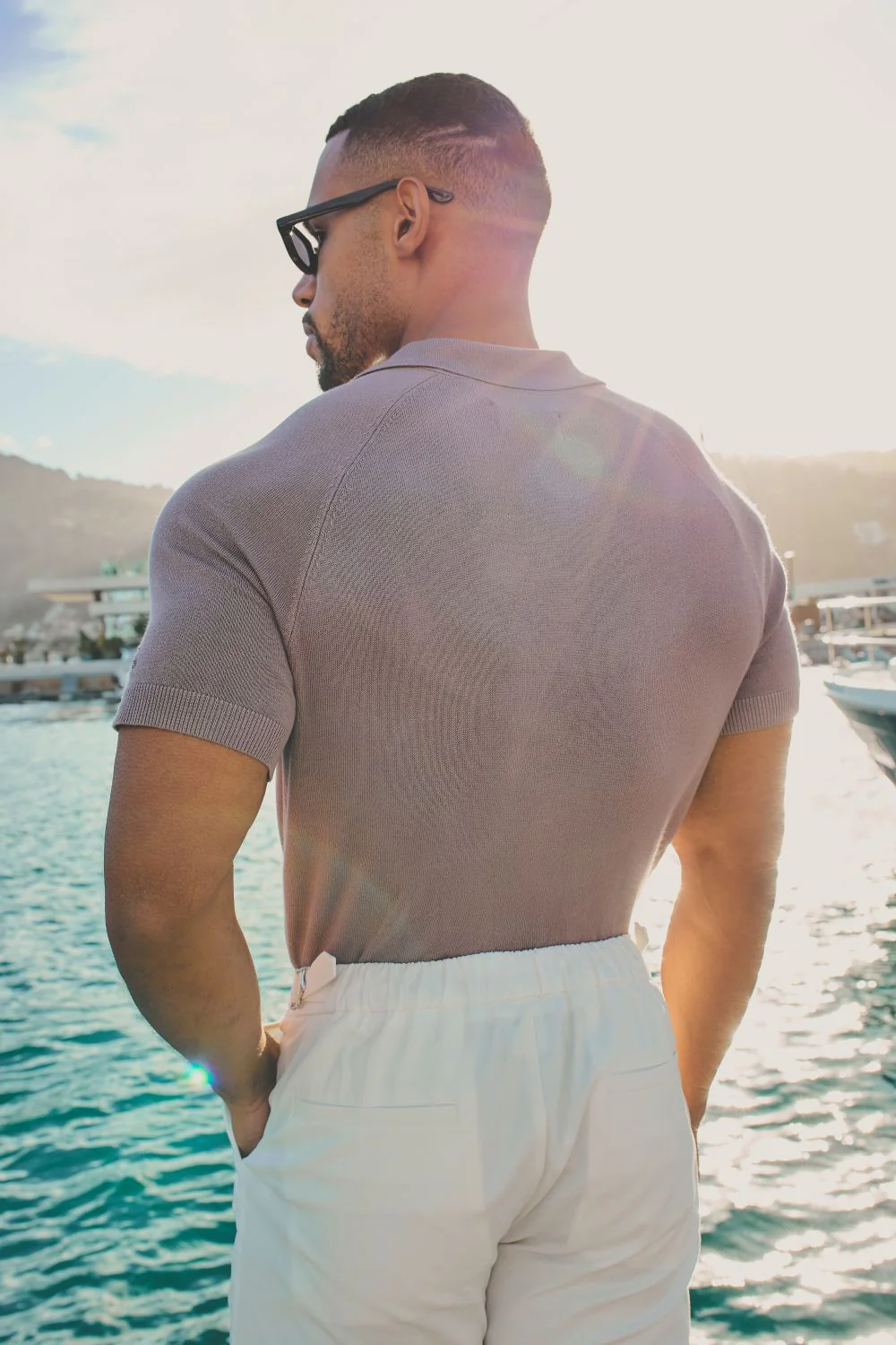 Open Collar Knitted Polo Shirt in Dusty Rose - Image 7