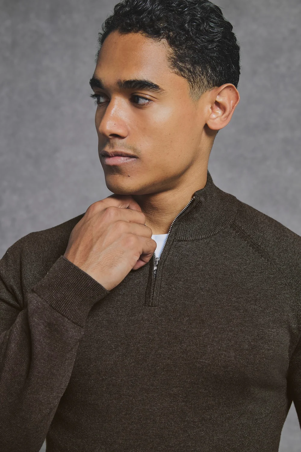 Pure Cotton Knitted Half Zip Neck Jumper in Brown Marl - Image 2