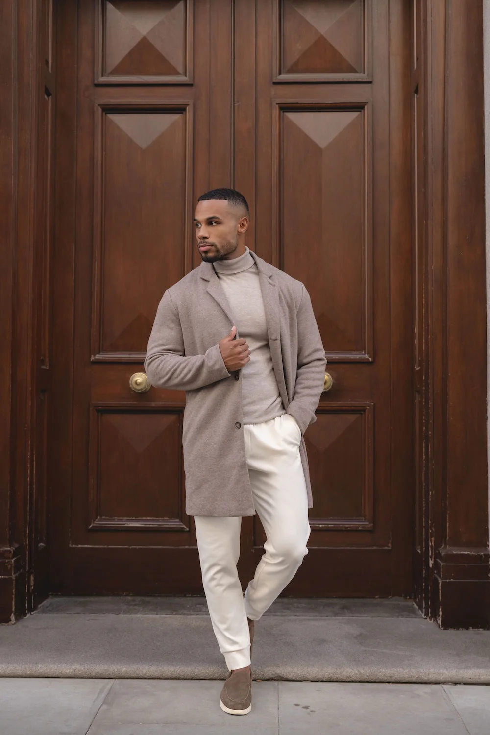 Single Breasted Herringbone Overcoat in Stone - Image 4