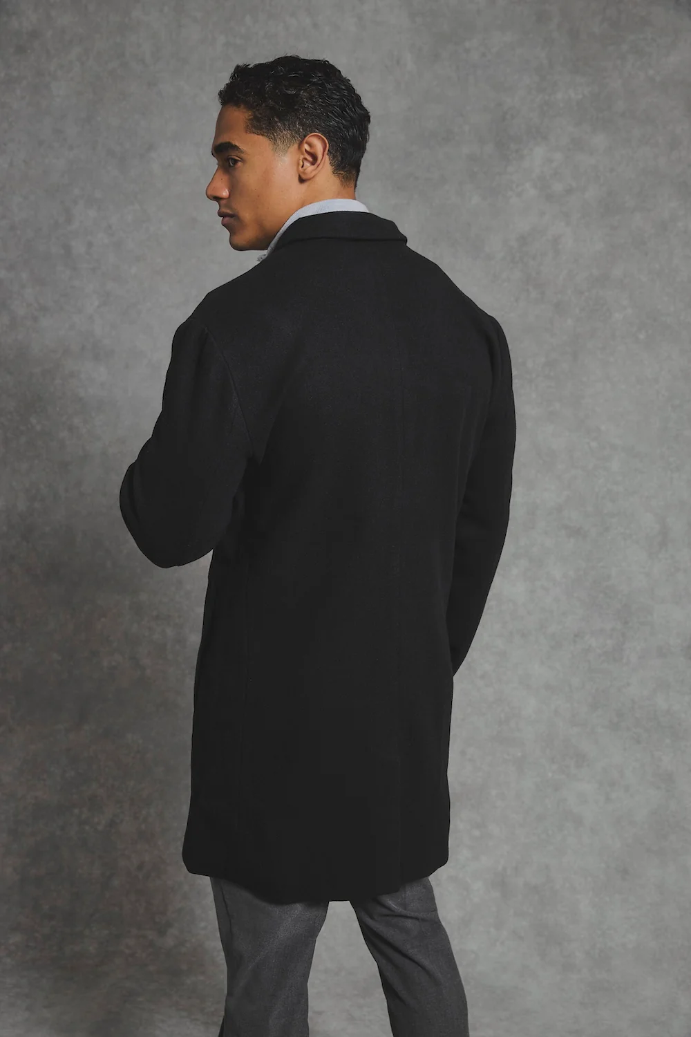 Single Breasted Overcoat in Black - Image 5