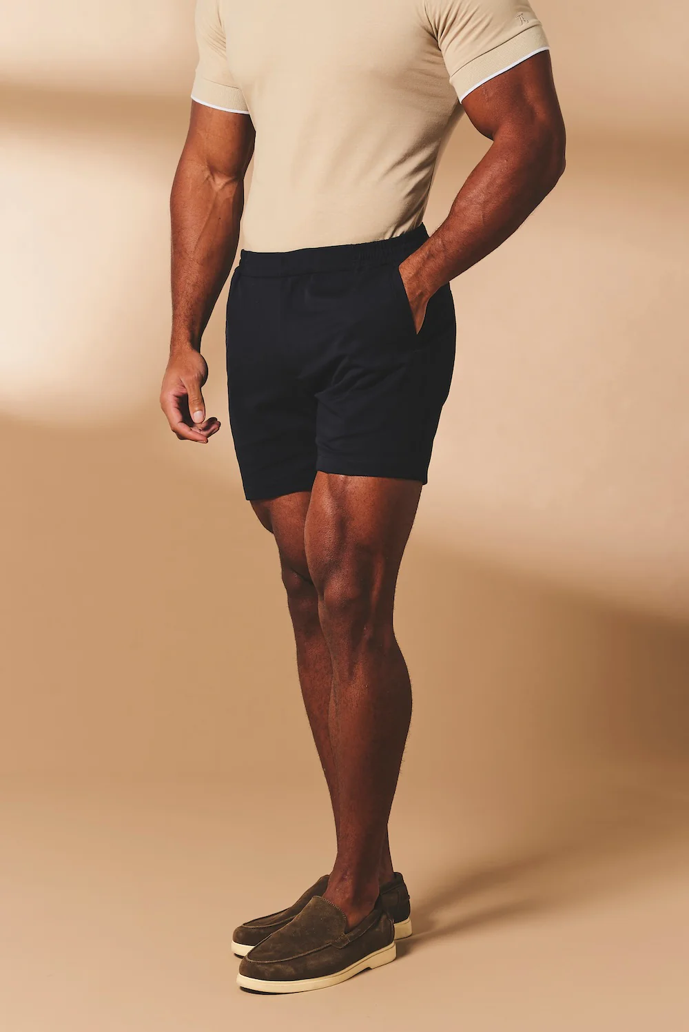 Smart Shorts in Navy - Image 2