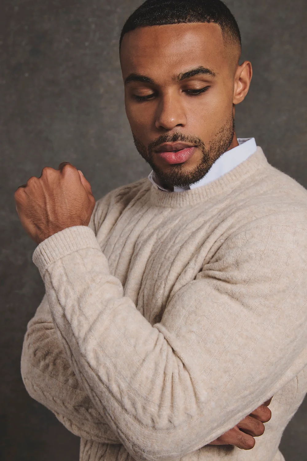 Soft Cable Crew Neck Jumper in Neutral - Image 6