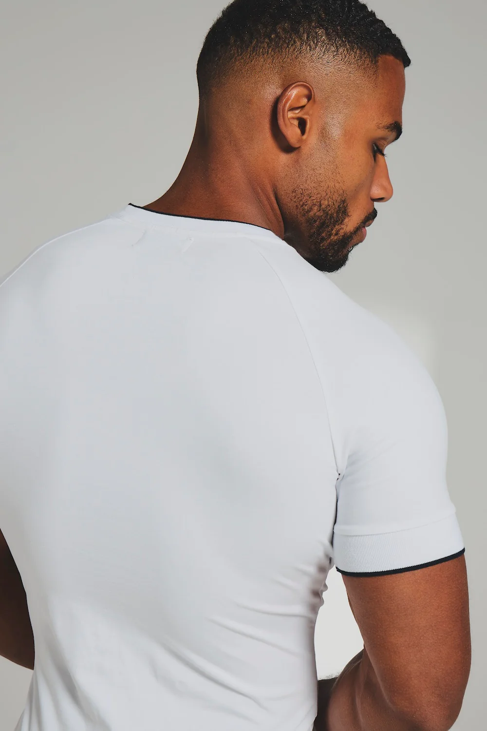Fine Tipped T-Shirt in White with Navy Trim - Image 6