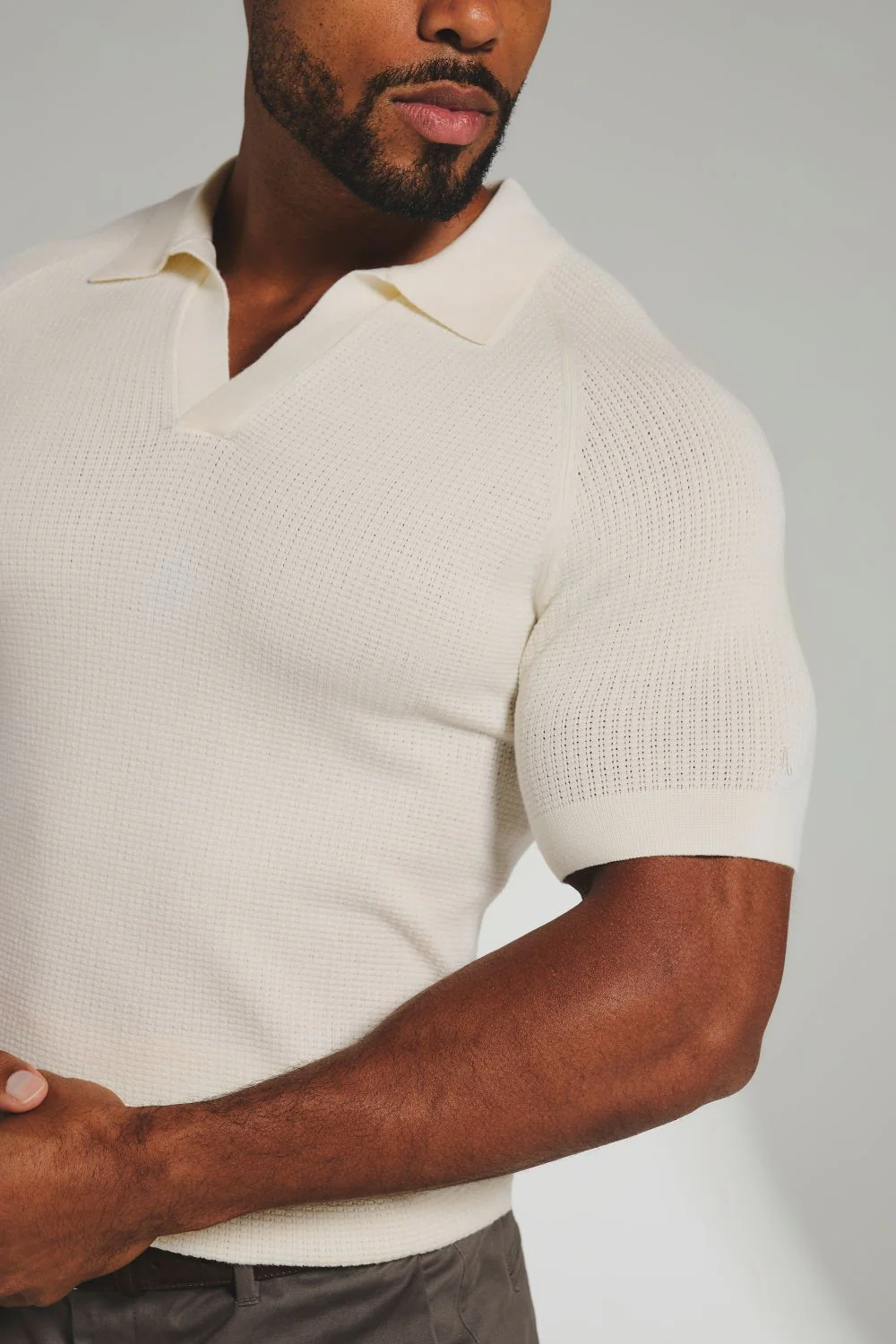 Square Textured Knitted Open Collar Polo Shirt in Ecru - Image 3