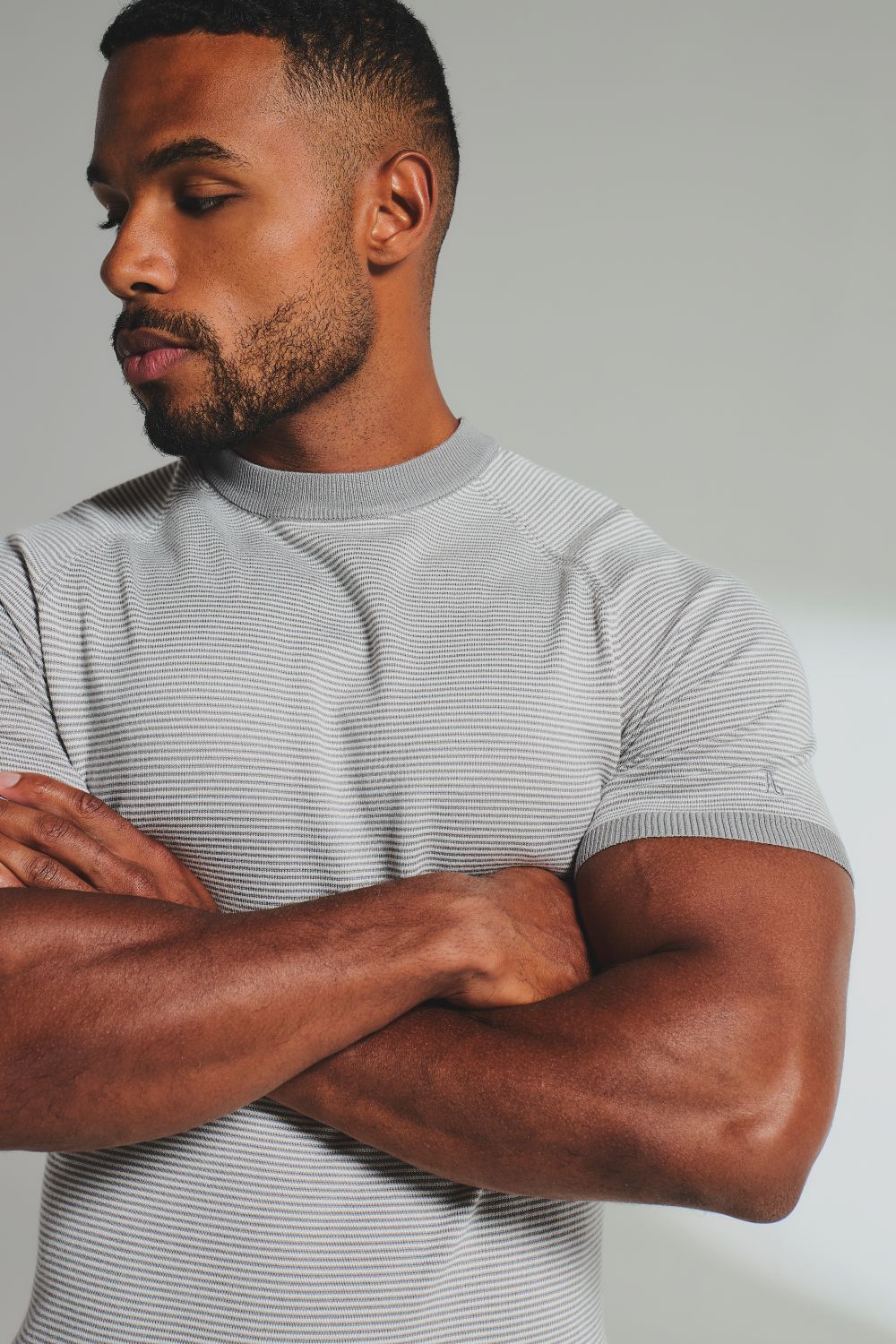 Stripe Knitted T-Shirt in Grey and Off-White - Image 5