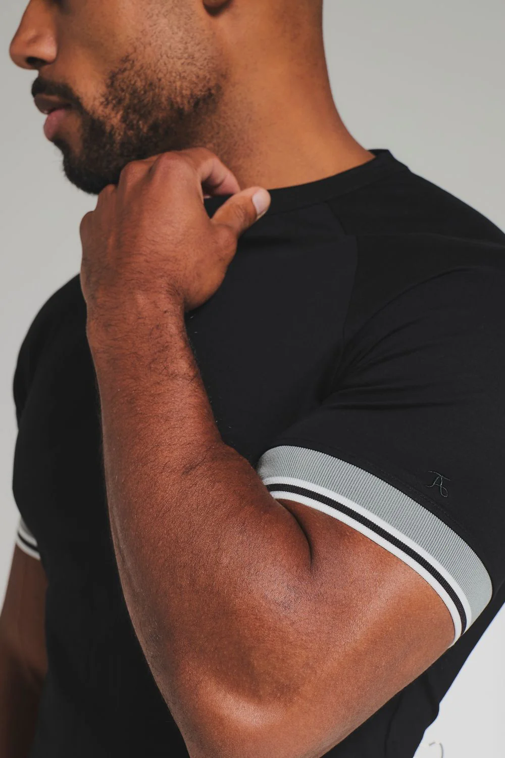 Tipped T-Shirt in Black and Charcoal/White - Image 5