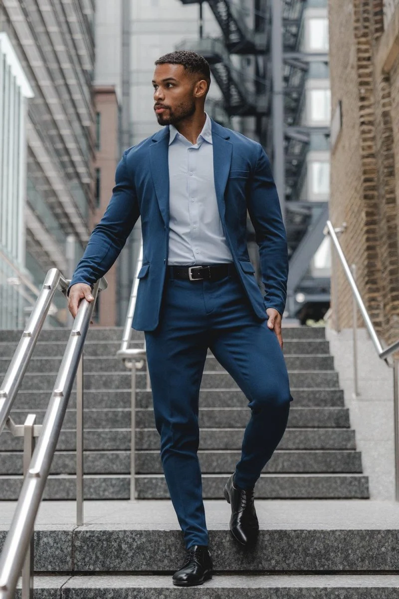True Muscle Fit Tech Suit Jacket in Navy - Image 4